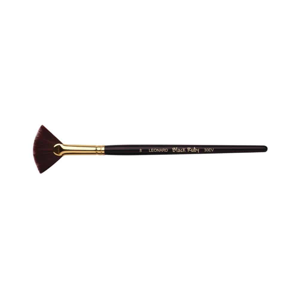 LÉONARD – Pinceau Black Ruby éventail série 30EV N°00